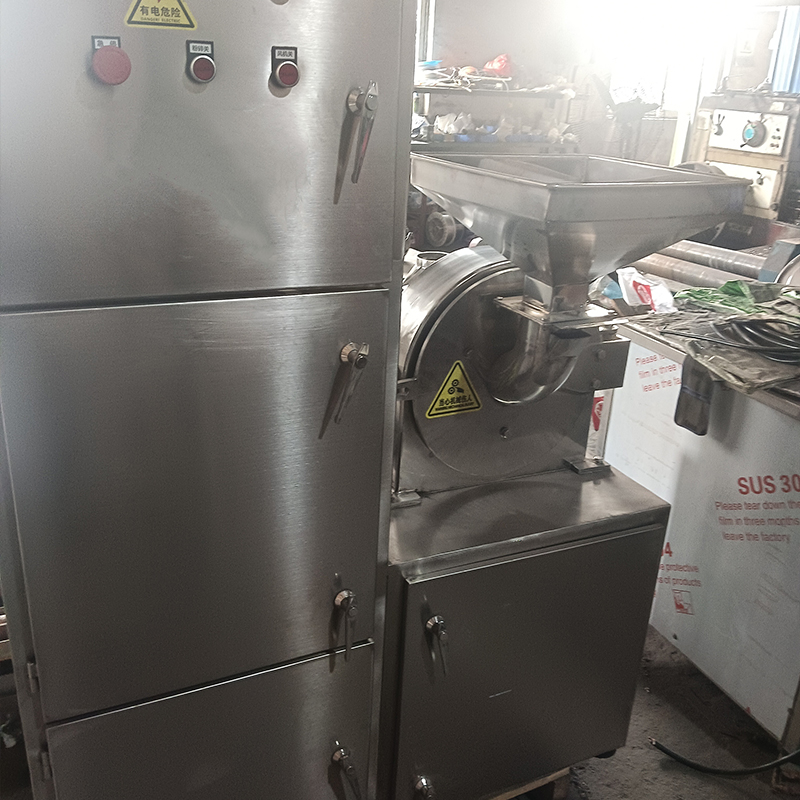 除塵萬(wàn)能粉碎機(jī)